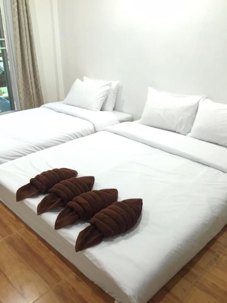 Фото Thabthungthong Longkhaeng Homestay