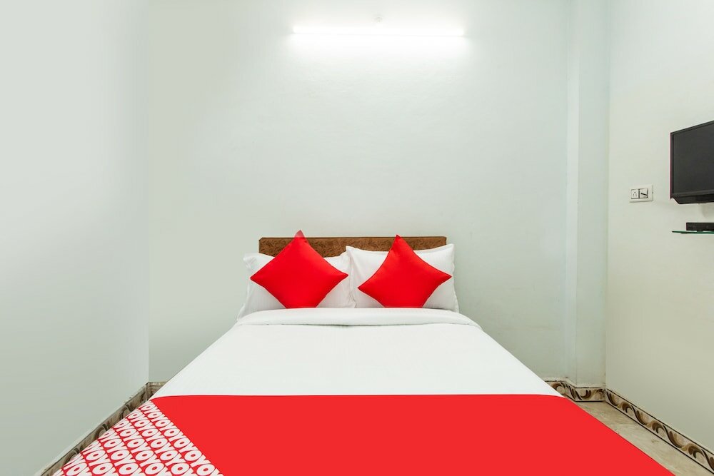 Фото Oyo 28472 Hotel Shree Palace