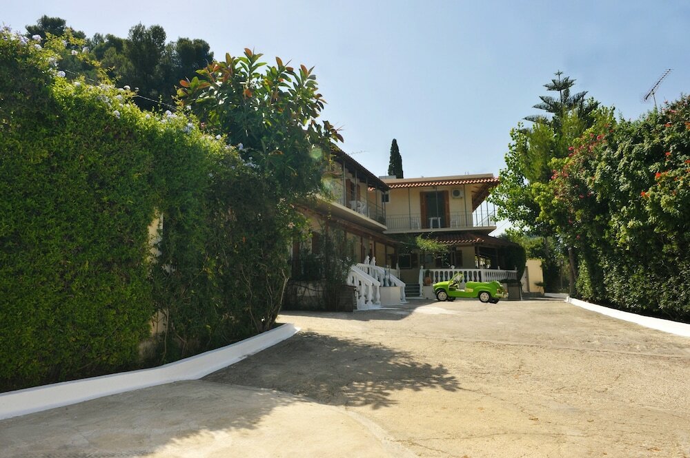 Фото Petros Giatras - Rooms