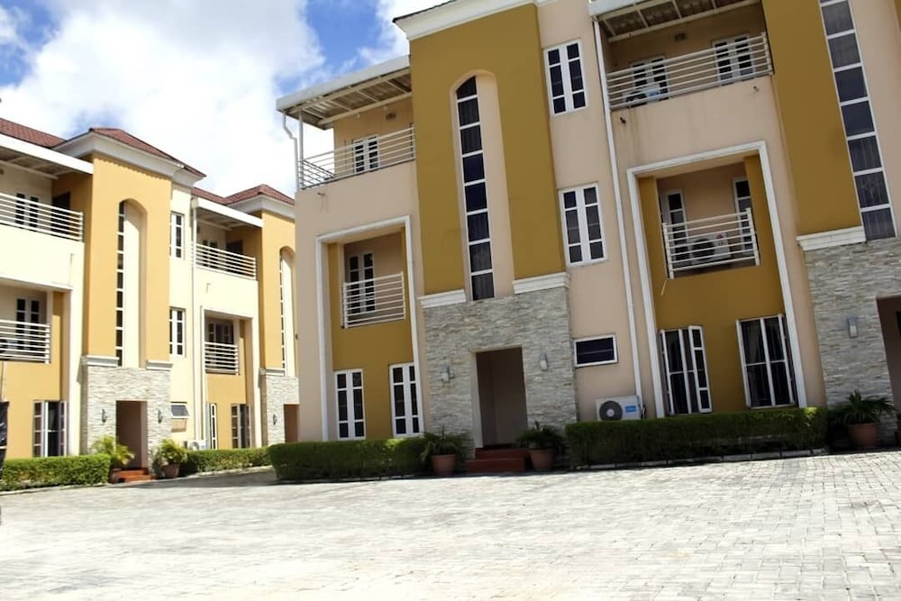 Фото Aden 360 Apartments by Intra