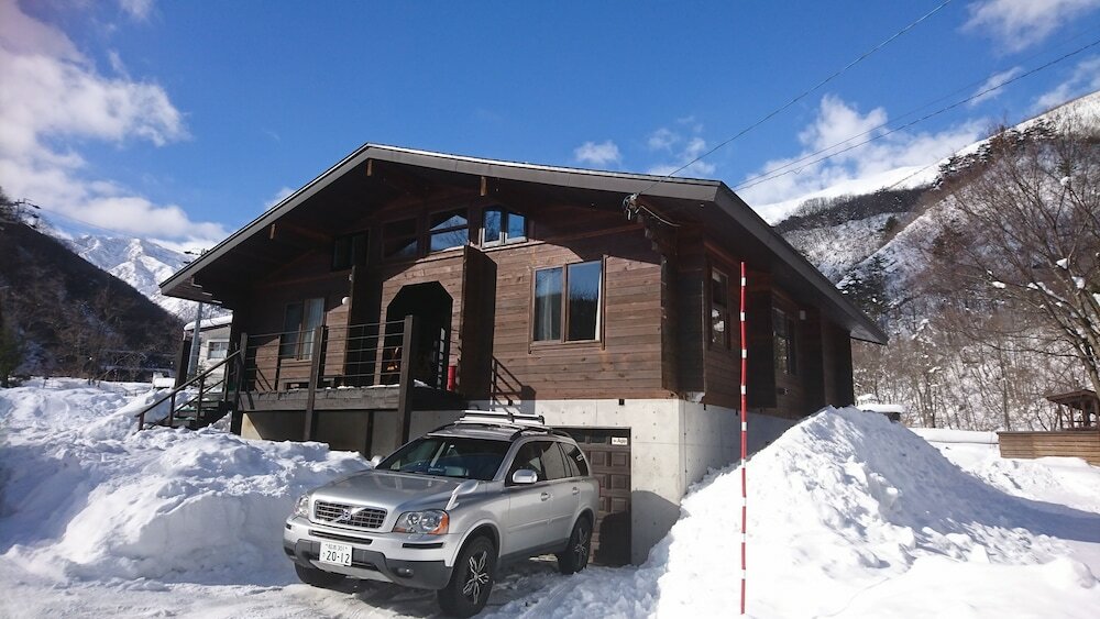 Фото Woodpecker Chalet