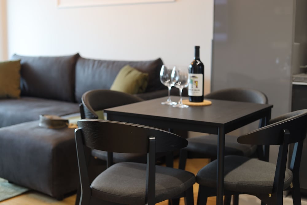 Фото Apartments Royal Sakura Park