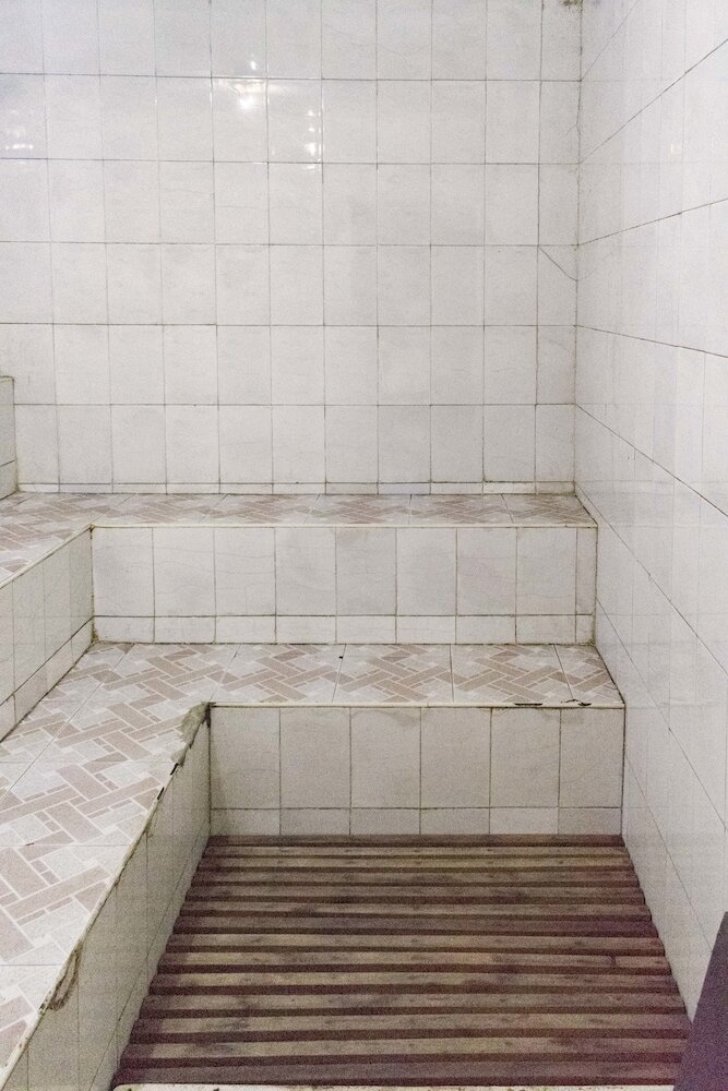 Фото Rwenzori International Hotel