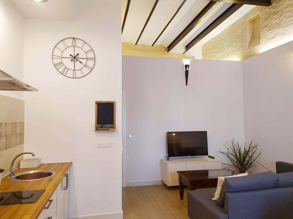 Фото Miraflores 58 Guest House