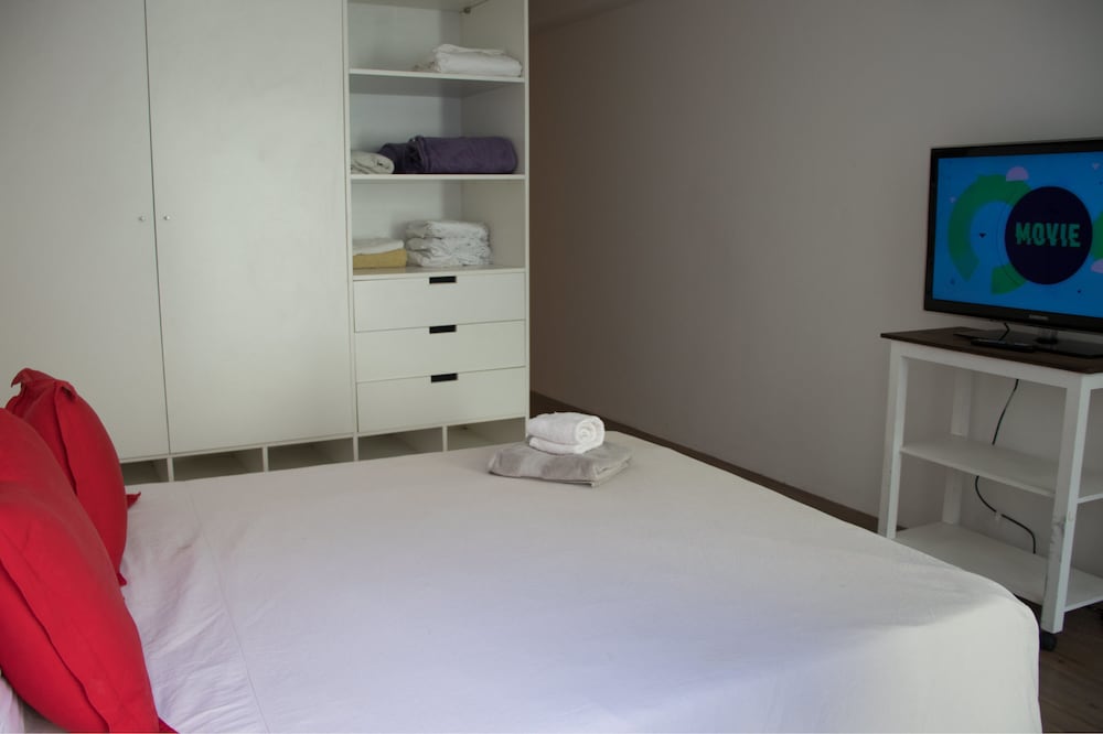 Фото Chile & 9 de Julio