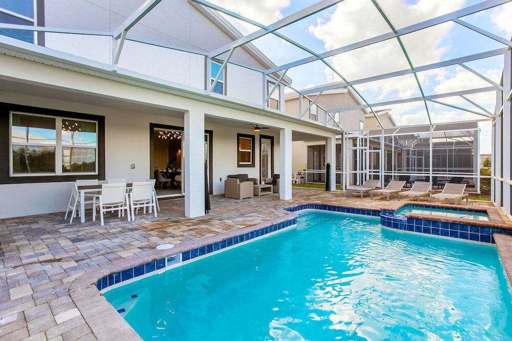 Фото Stunning Villa w No Rear Neighbors! Near Disney