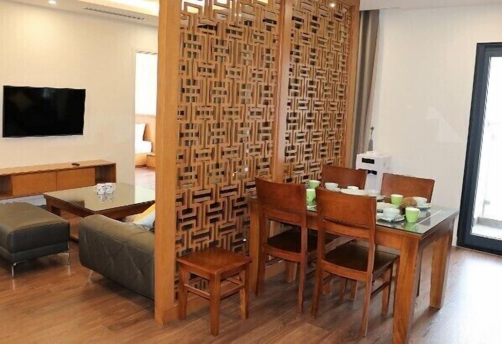 Фото Bayhomes Imperia Garden