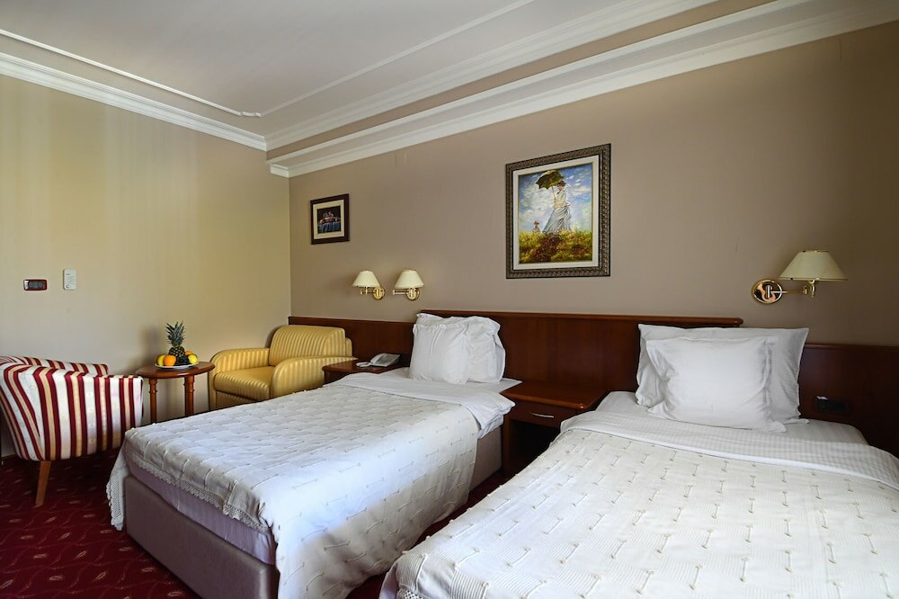 Фото Hotel Kovilovo