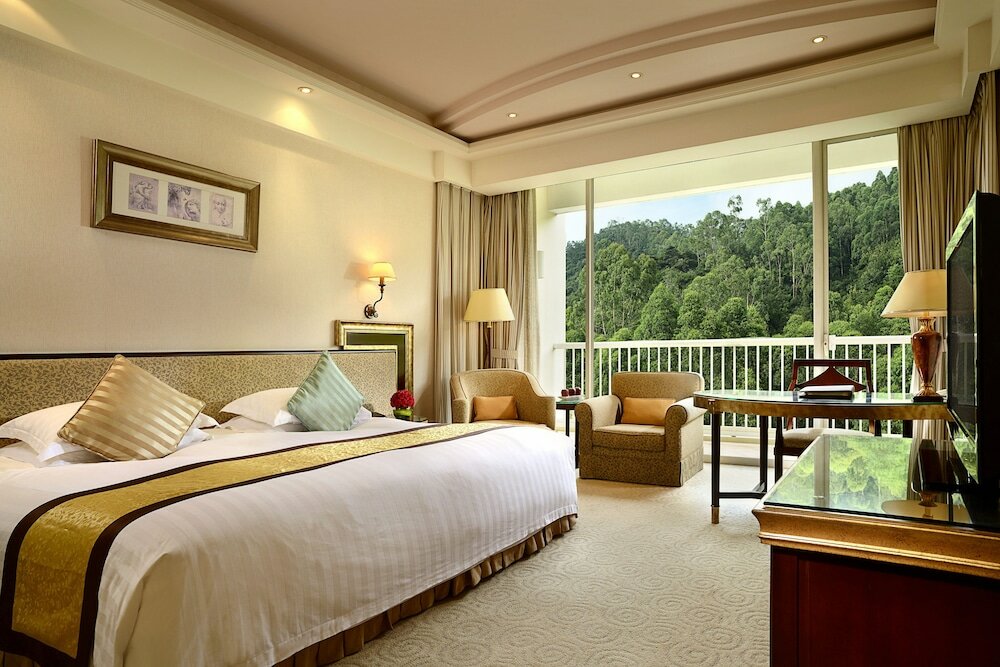 Фото Dongguan Mcb Lake Hotel