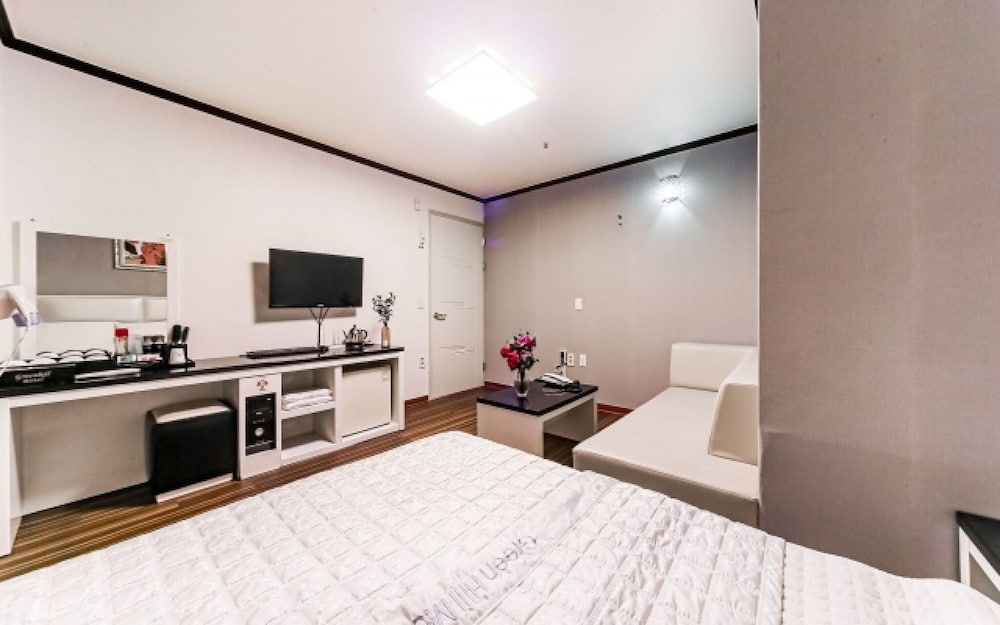 Фото Busan Hadan Green Hill