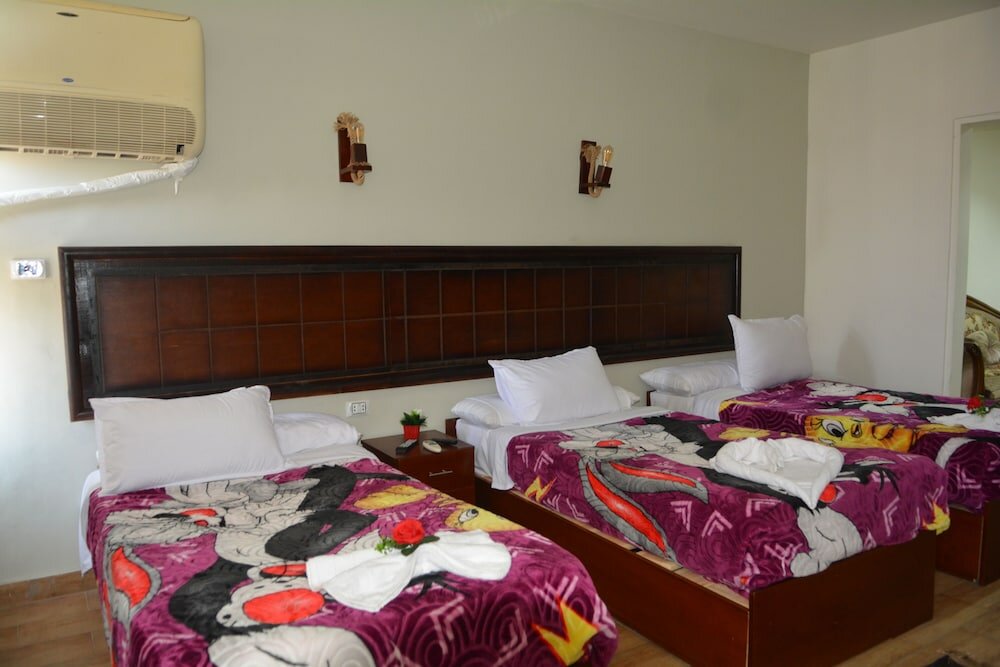 Фото Wassim Boutique