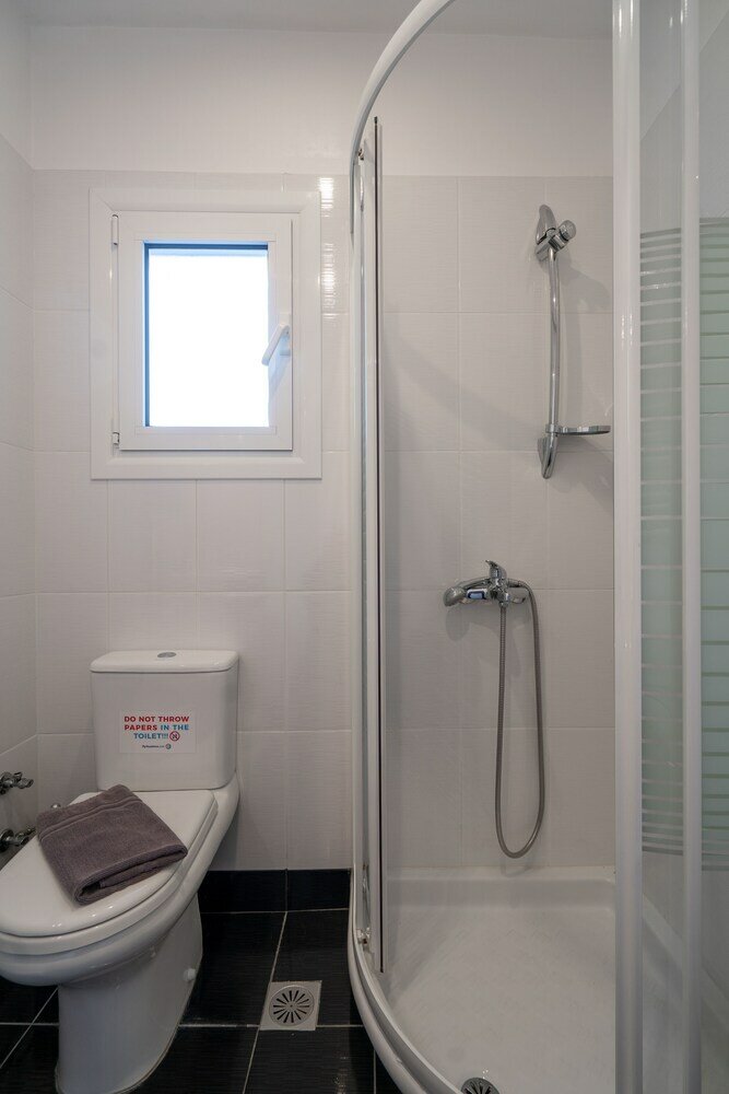 Фото Fotomara sunny and colourful apartment