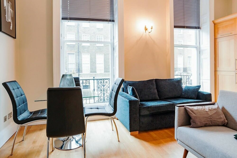 Фото Upper Berkeley Street Flats