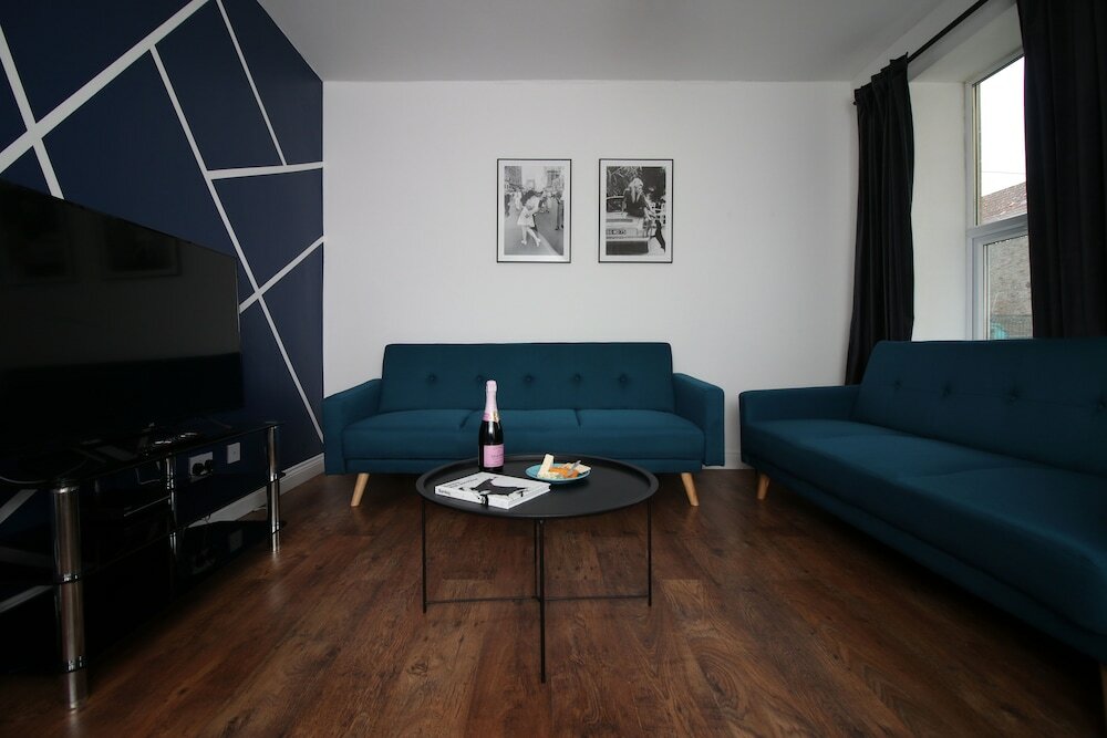 Фото Karah Suites - Church Road II