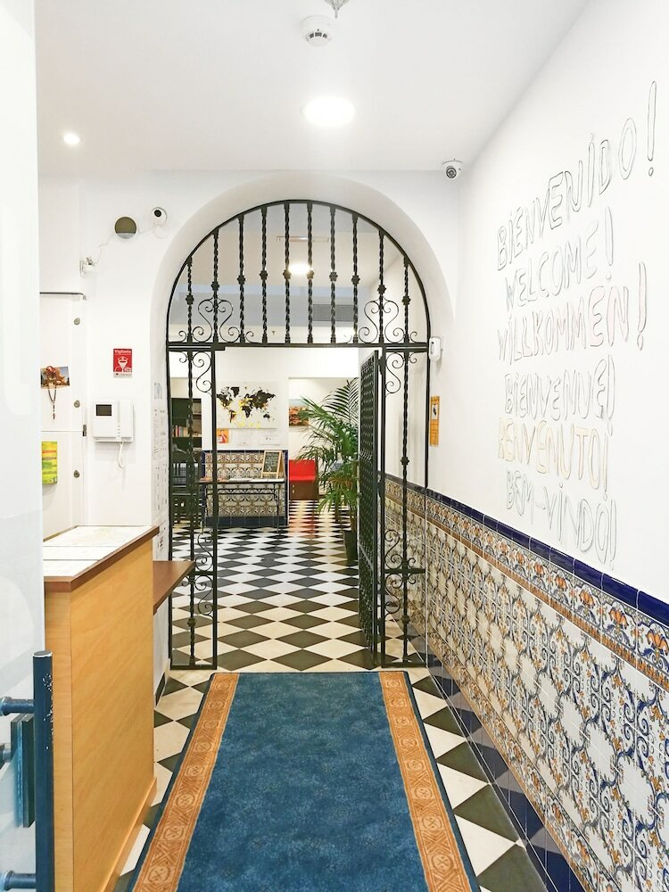 Фото Hostel A2c - Adults Only