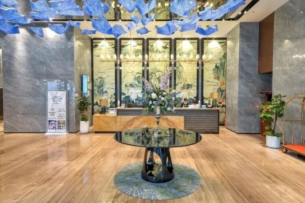 Фото Sibeisi International Hotel