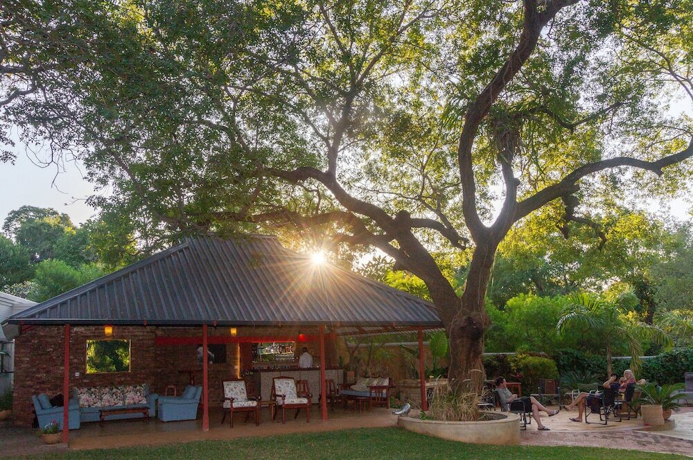 Фото The Courtney Lodge