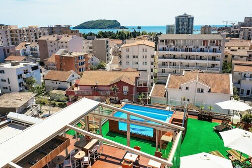 Внешний вид отеля Villa Skyprime в Будве, фото 2