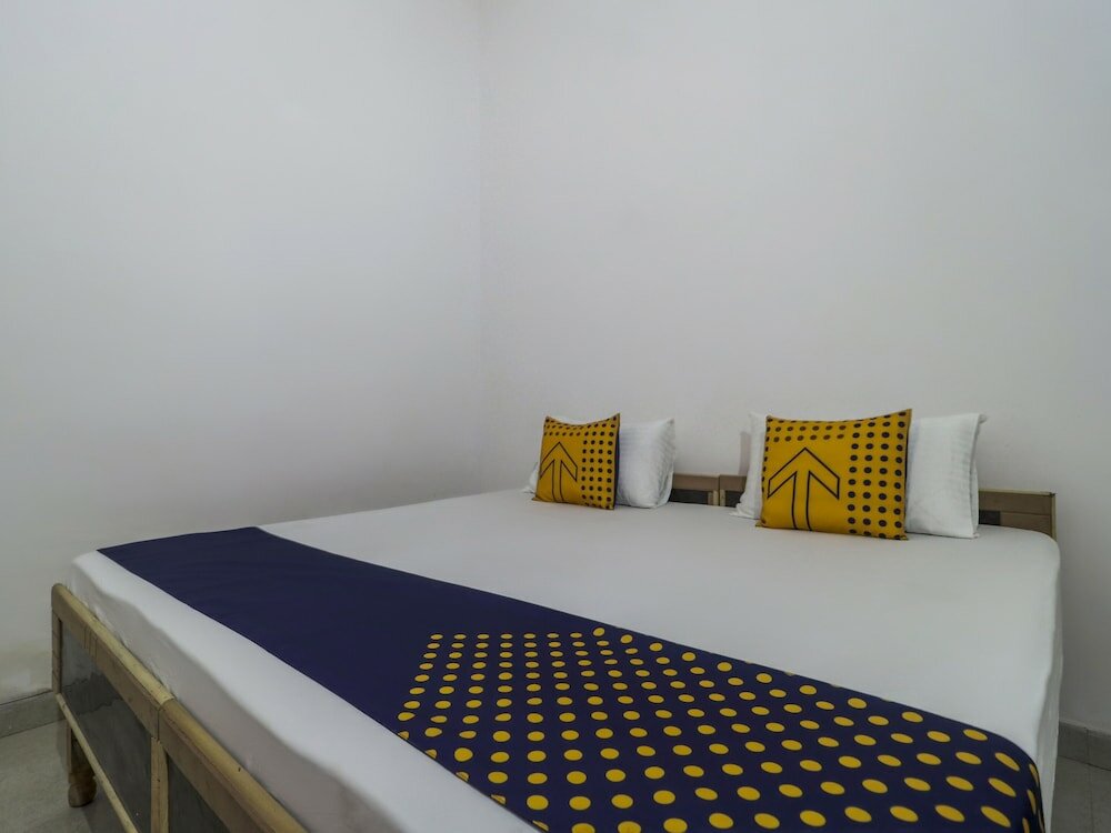 Фото Spot On 47436 Motel Vishesh