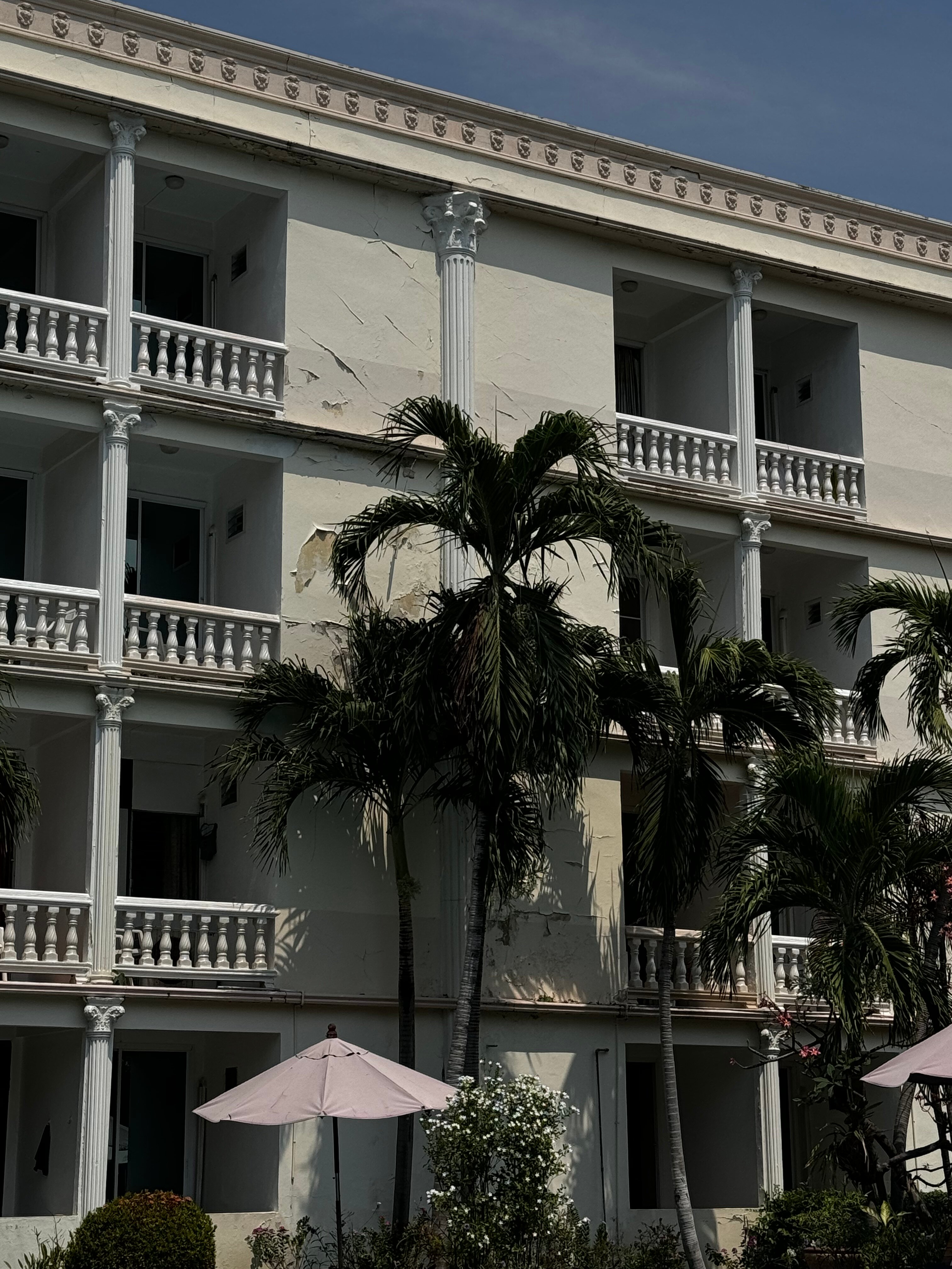 Фото Romeo Palace Hotel