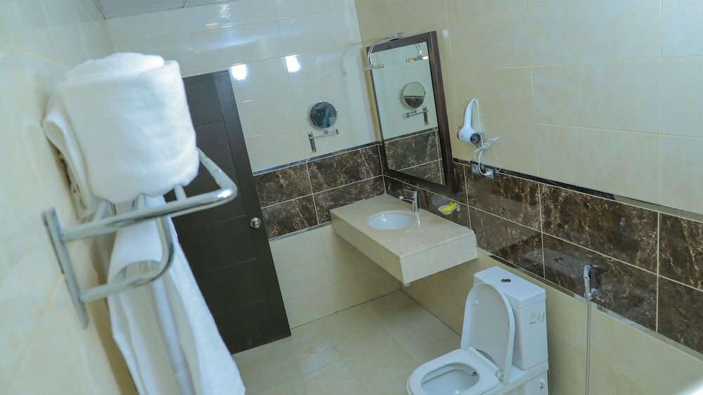 Фото Garalay Hotel