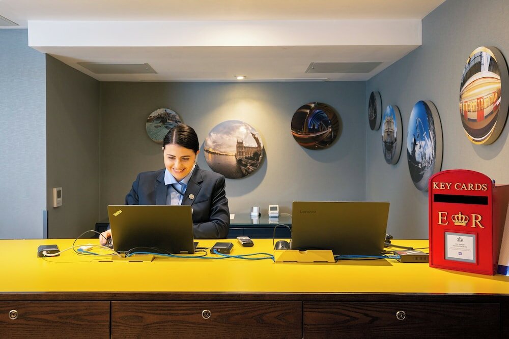 Фото Royal National Hotel