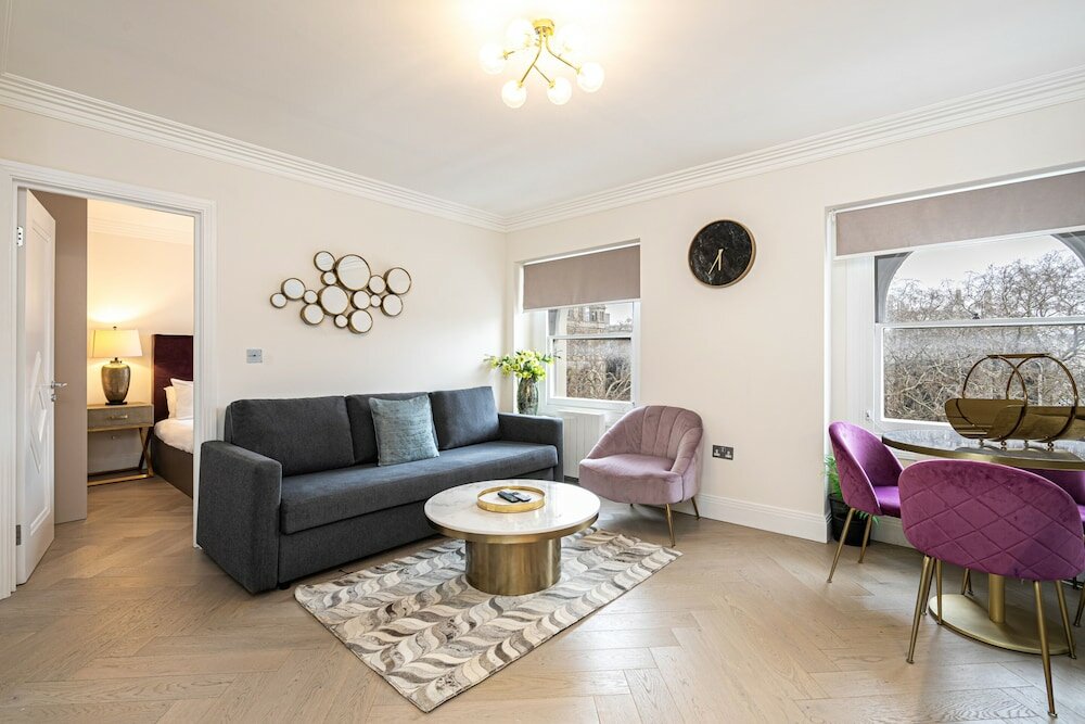 Фото Luxury Apartments Near Harrods and the Science Museum