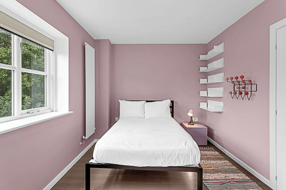 Фото 2-bed Getaway Near East Dulwich Station