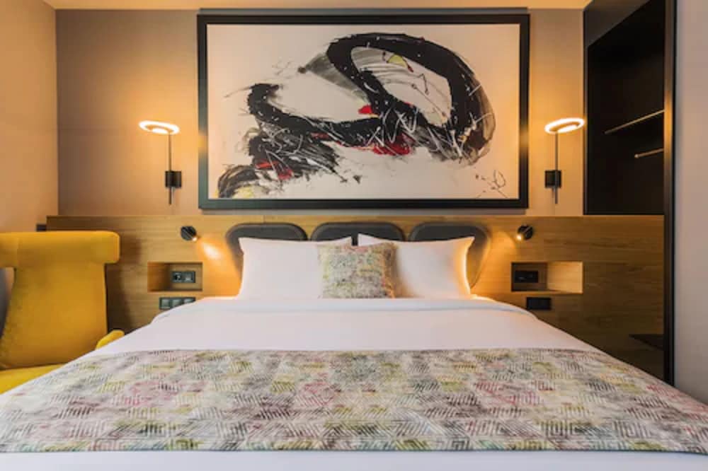 Фото Radius Hotel Tbilisi