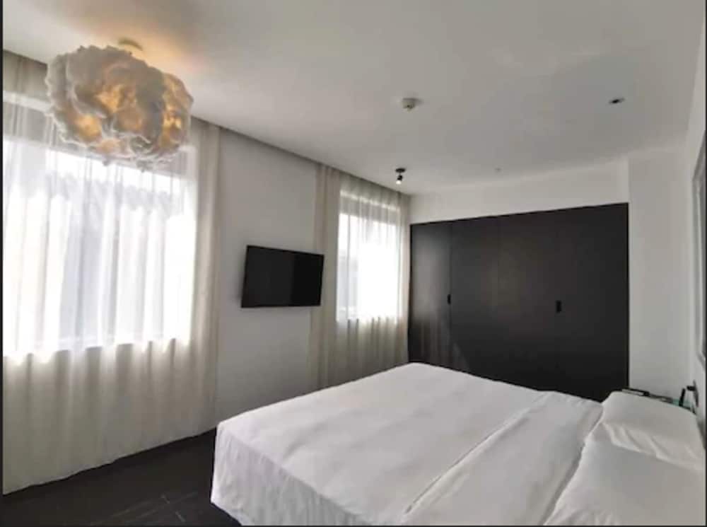 Фото The Emperor Tiananmen Beijing