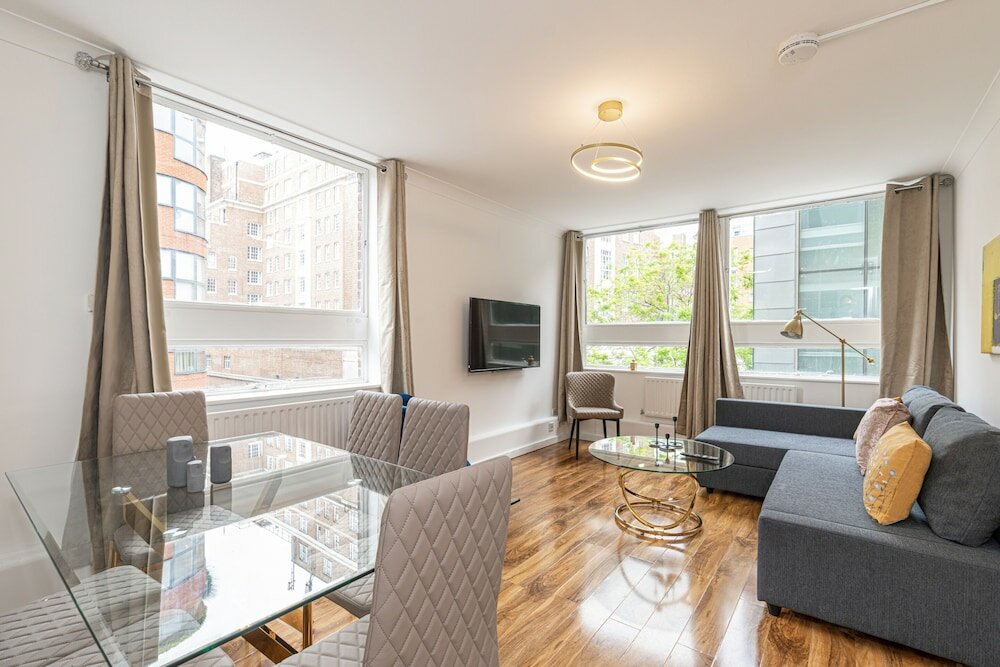 Фото Lovely Apartments in Landward Court