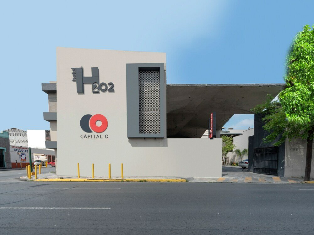 Фото Capital O 202