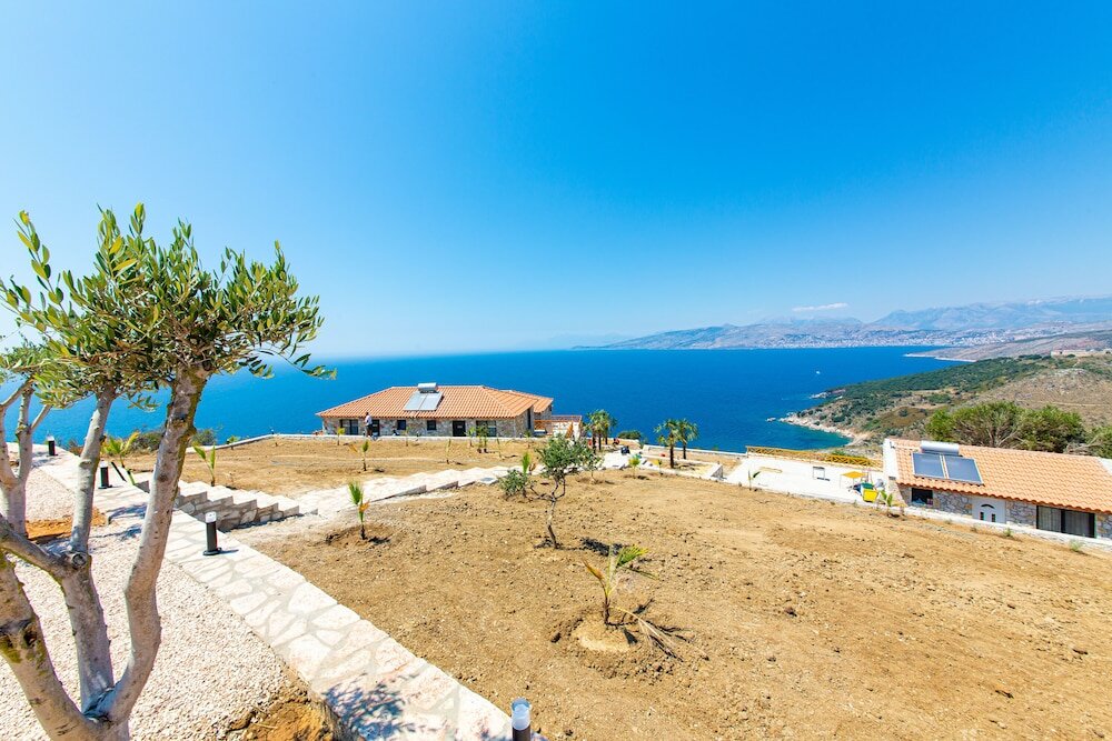 Фото Santa Oliva Suites