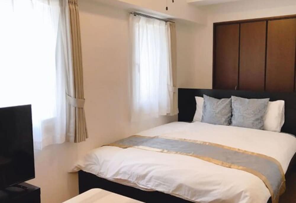 Фото Osaka Yodoyabashi House