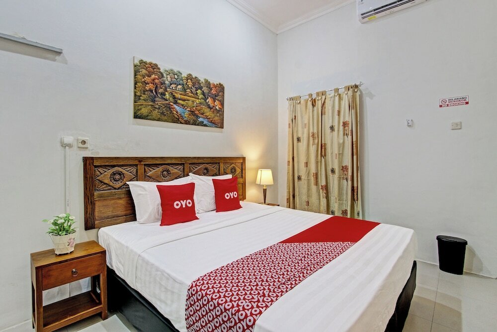 Фото Oyo 92757 Ndalem Pusponyidro Syariah