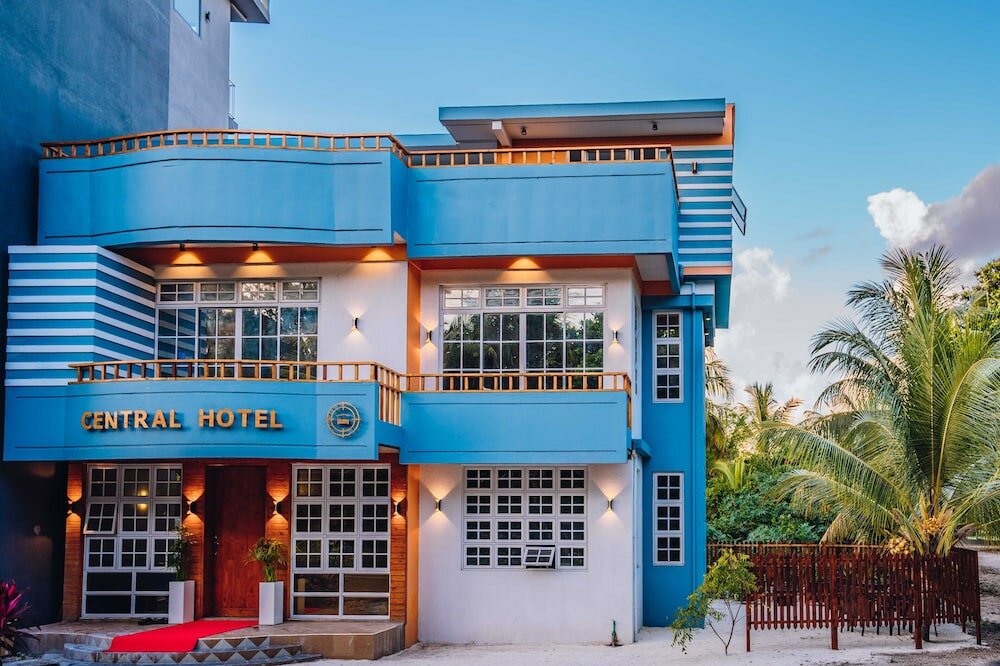 Фото отеля 1