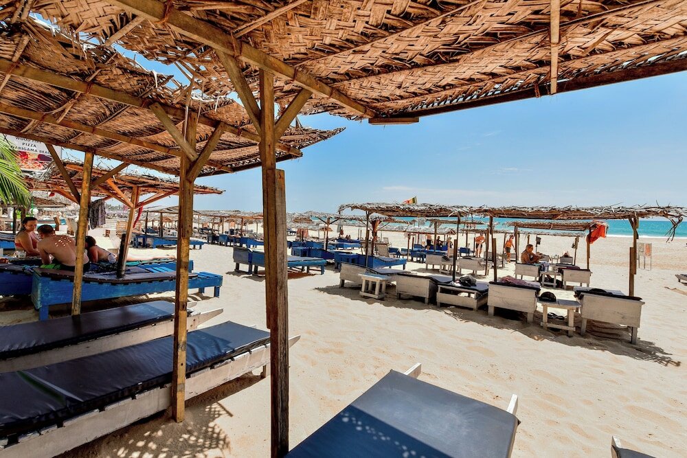 Фото International Beach Hotel and Restaurant