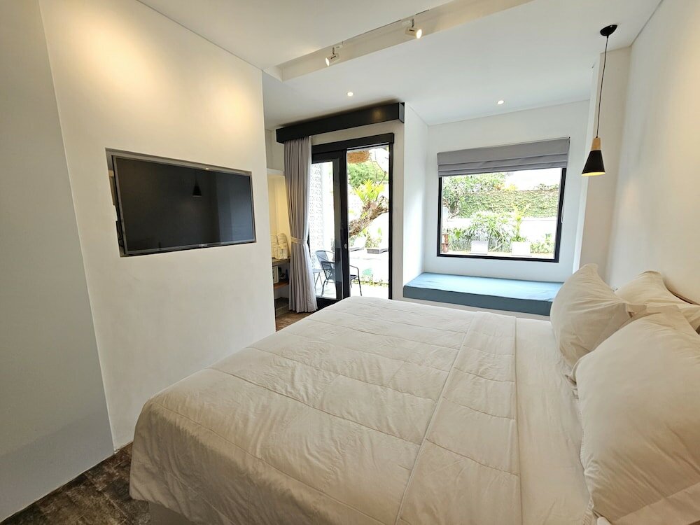 Фото Chandi Hotel