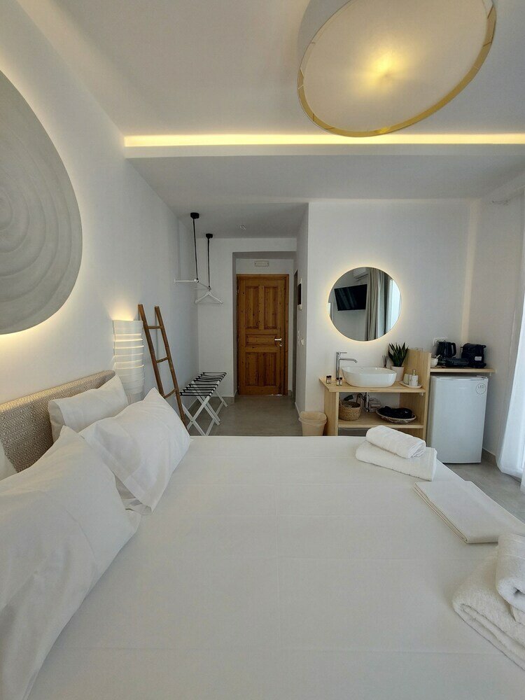 Фото Golden Bird's