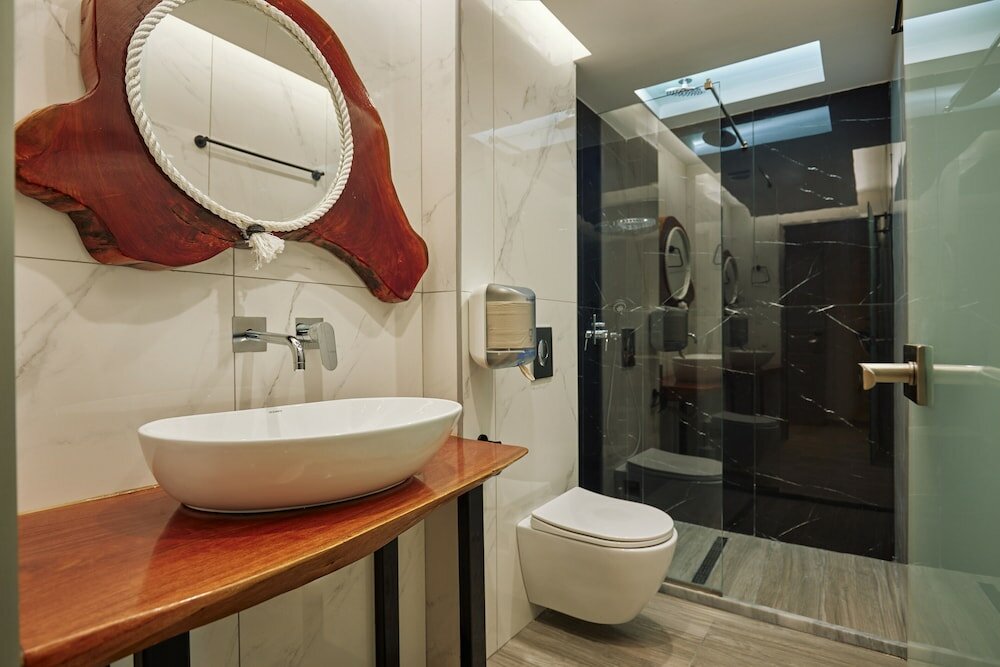 Фото Отель Iniochos