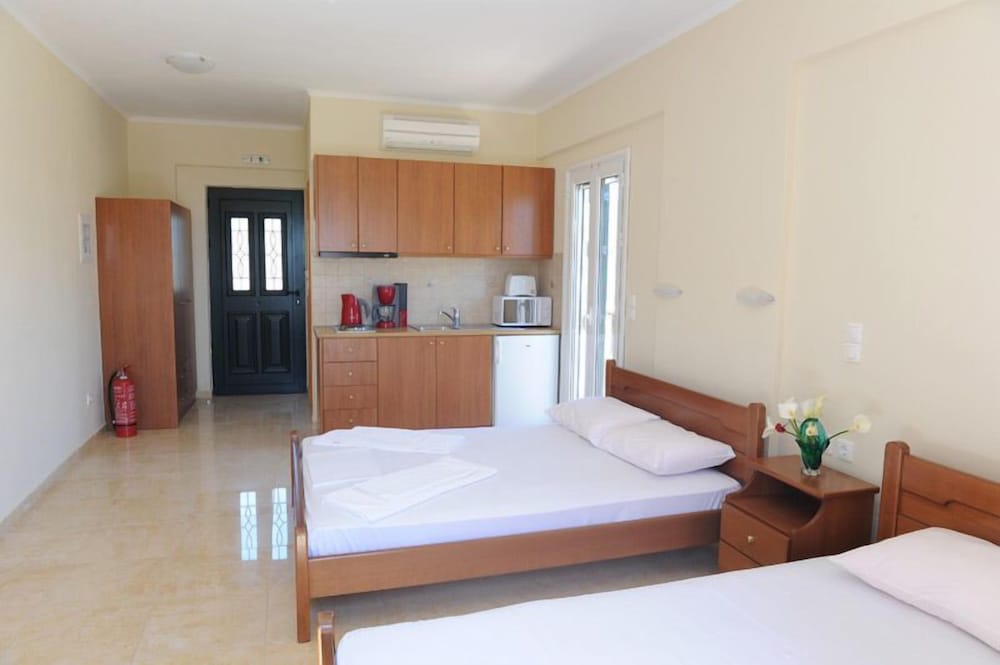 Фото Calypso Luxury Studios