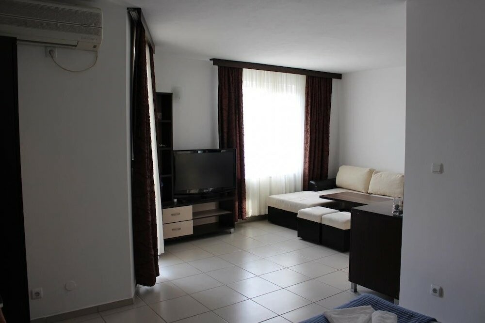 Фото Отель Lilia 2