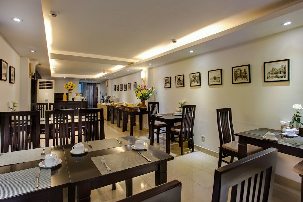 Фото Parklane Hanoi Hotel