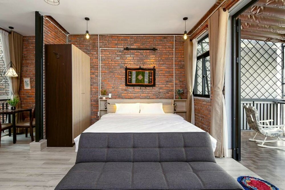 Фото Sweet Home Apartment