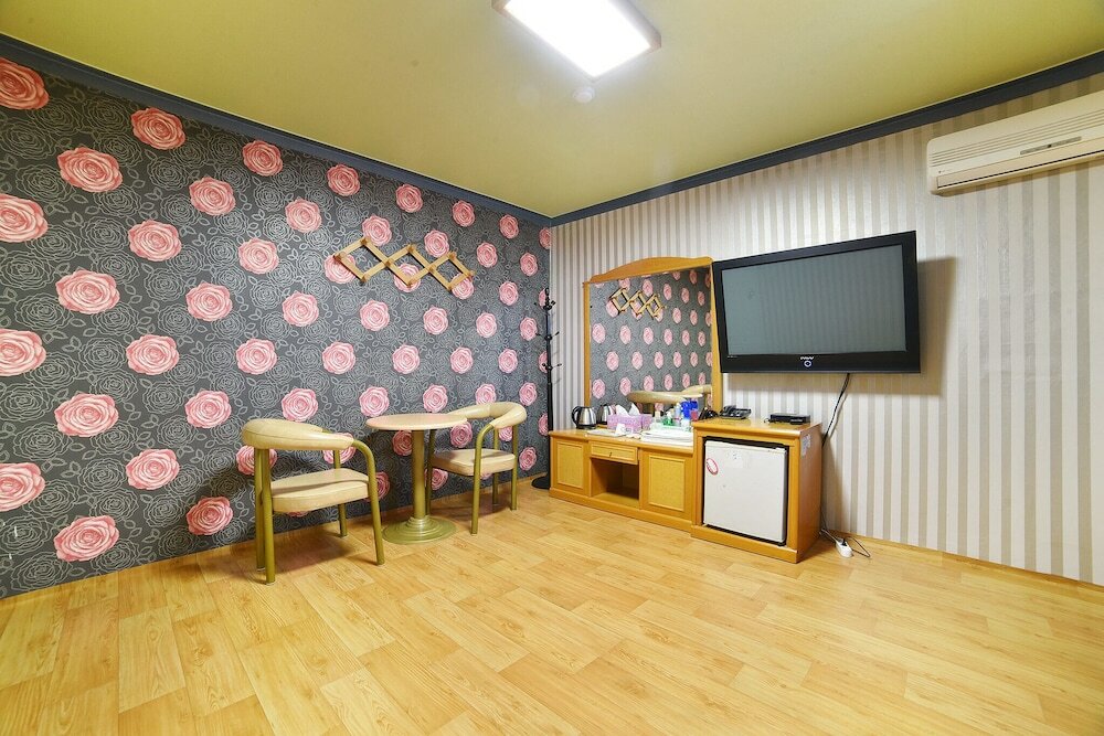 Фото Yeosu Rosen