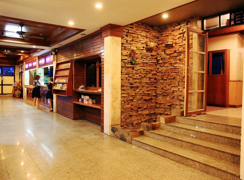 Фото Seashore Pattaya Resort