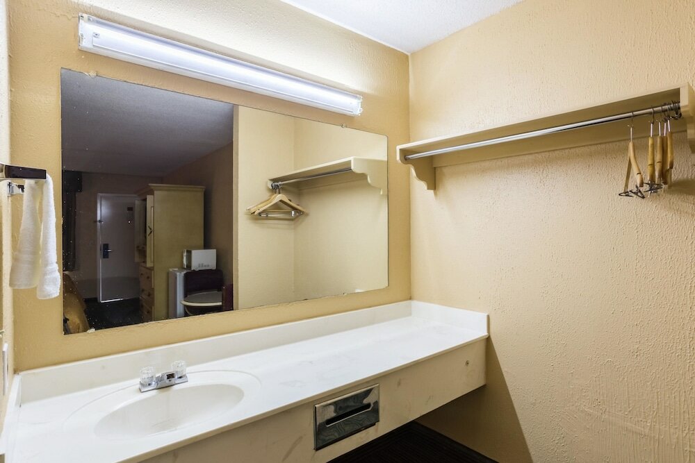 Фото Rodeway Inn