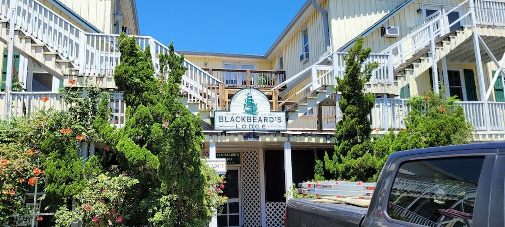 Фото Blackbeard's Lodge