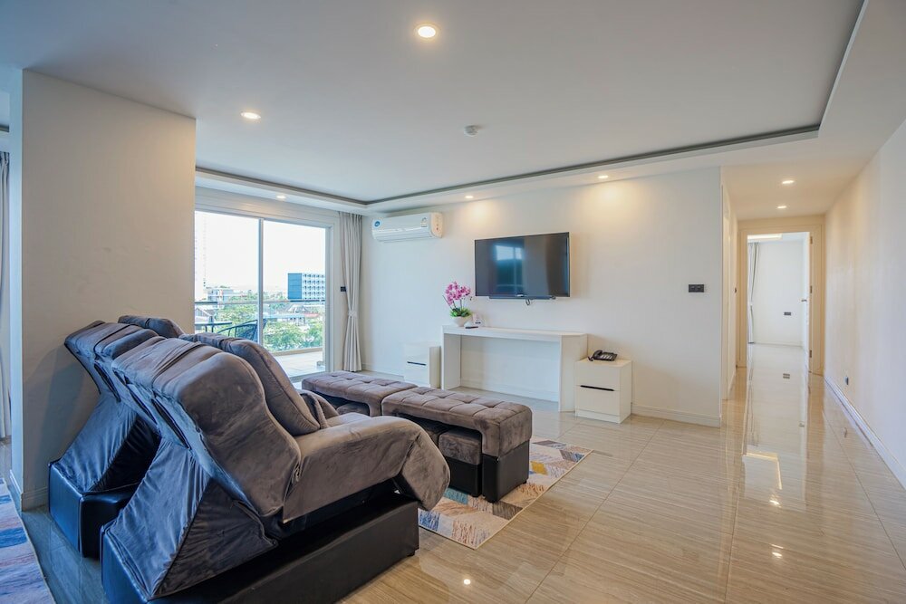 Фото HT9 Hotel