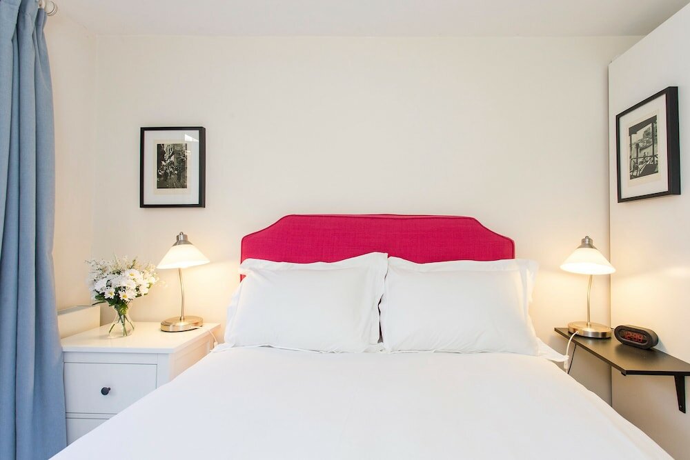Фото Altido Modern 2 bed flat in Central London, sleeps 6